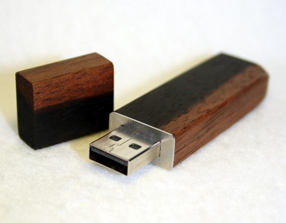 PZW218 Wooden USB Flash Drives